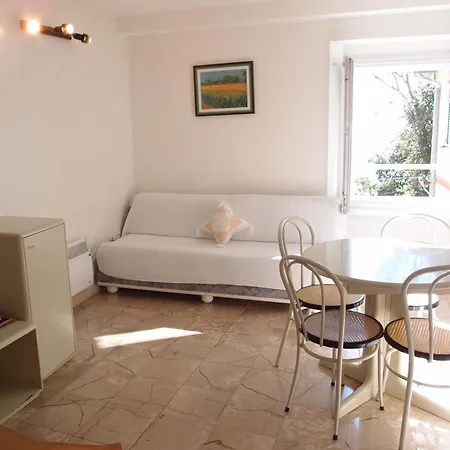 Apartment Soulavy *