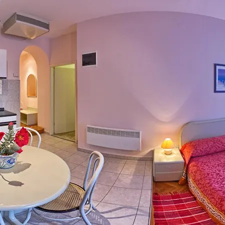 Soulavy Apartment